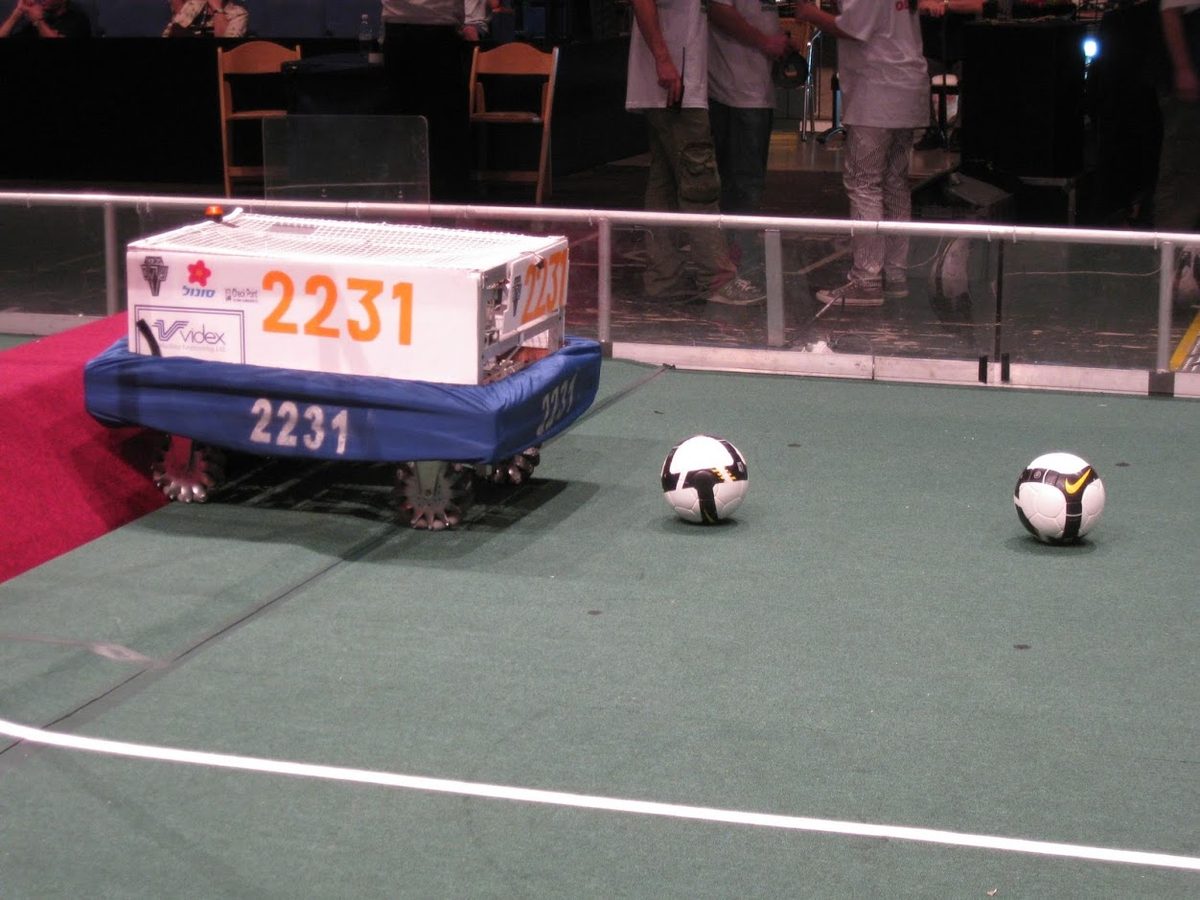 Penguin10, our 2010 robot